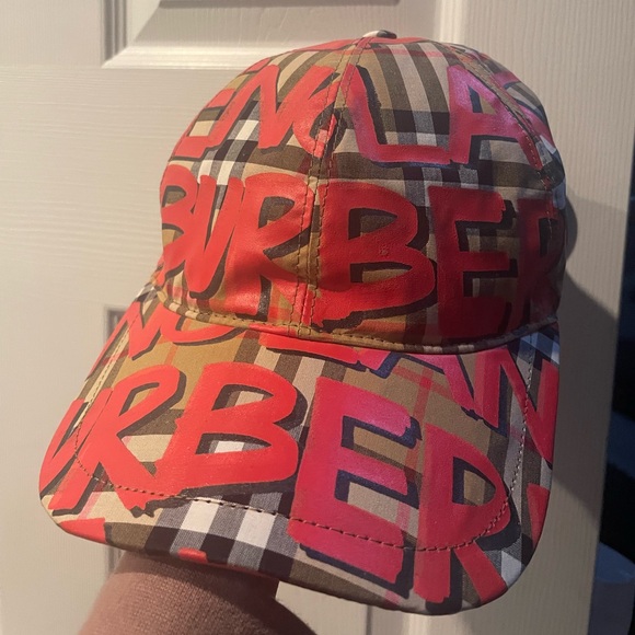 Burberry Graffiti print baseball hat - Picture 3 of 6